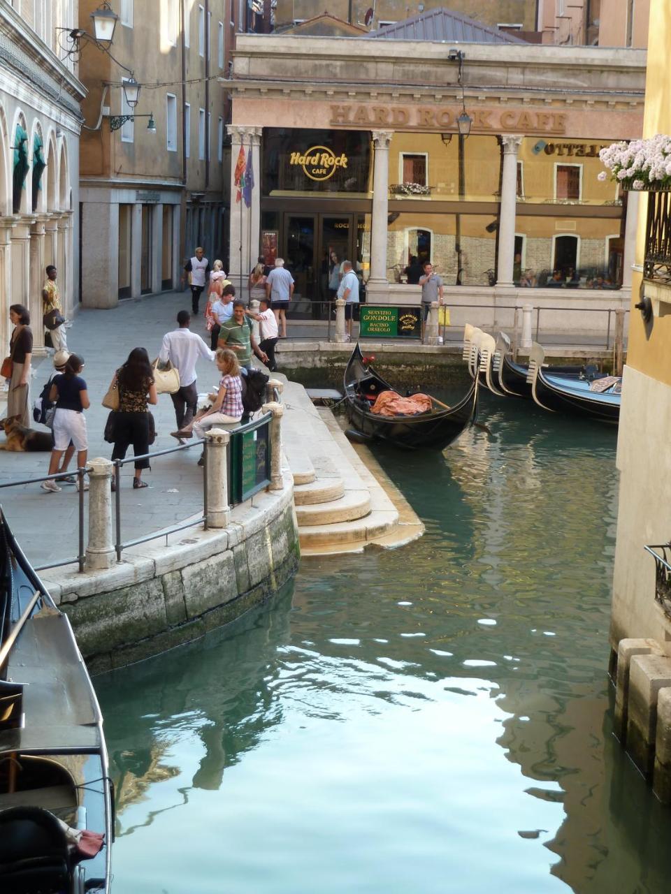 Ca' Alle Gondolette Venice Exterior photo